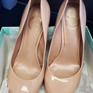 Jessica Simpson Oscar High Heel Shoe